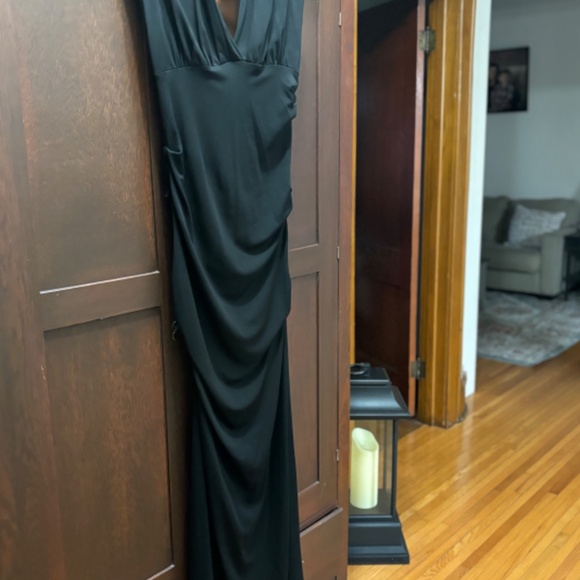 Authentic Nicole Miller (Gold Label) Gown - Size 12 - Picture 3 of 4